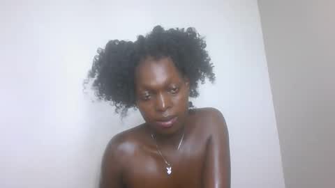 Snapshot of sellinprinces chatting on 11-18-25, 10:03 sellinprinces online show from 11-18-25, 10:03