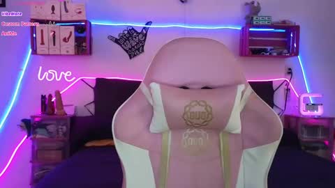 Selvaggia Del Caribe online show from 03-11-25, 08:20