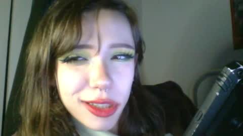 Snapshot of sendforesme chatting on 12-29-24, 04:16 goddess esme  online show from 12-29-24, 04:16