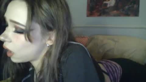 Snapshot of sendforesme chatting on 03-08-25, 12:55 goddess esme  online show from 03-08-25, 12:55