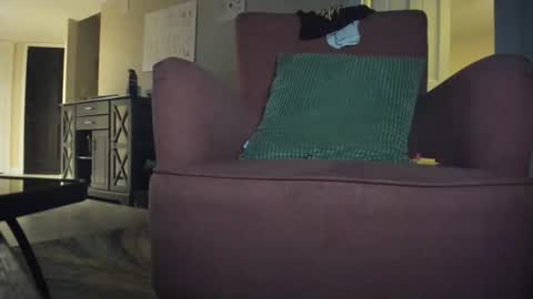 senditquick online show from 10-22-25, 11:21