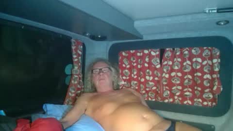 Snapshot of seniorfuntime1556 chatting on 11-27-25, 10:34 Summiteer online show from 11-27-25, 10:34