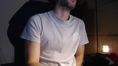 Snapshot of senorneby chatting on 10-23-25, 06:50 senorneby online show from 10-23-25, 06:50