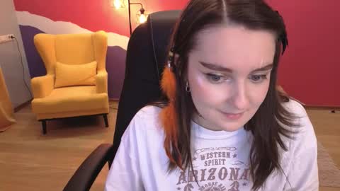 Snapshot of sensemysoul chatting on 11-14-25, 03:38 sensemysoul online show from 11-14-25, 03:38