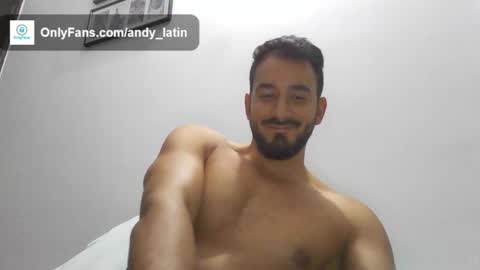 Snapshot of sensual_latiin chatting on 03-08-25, 04:23 Andres M online show from 03-08-25, 04:23