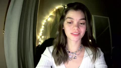 Snapshot of sensual_olivia chatting on 01-13-25, 08:15 Olivia online show from 01-13-25, 08:15