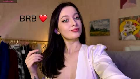 sensuallucy233 online show from 01-08-26, 05:32