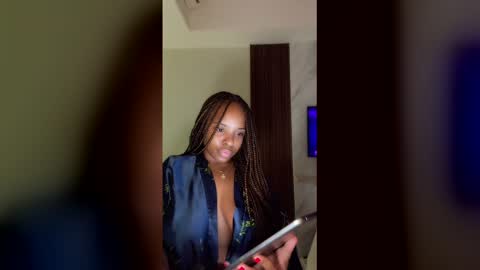 sensualprima online show from 12-21-25, 12:01