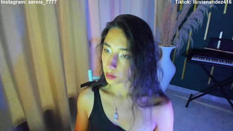 sereia_7777 online show from 01-05-25, 07:49