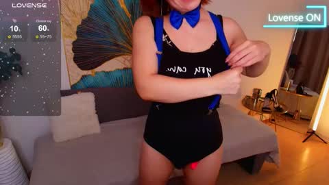 Snapshot of serena_foxxx chatting on 10-17-25, 06:27 Serena online show from 10-17-25, 06:27