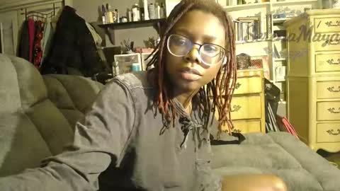 Serena Maya online show from 01-20-25, 08:19