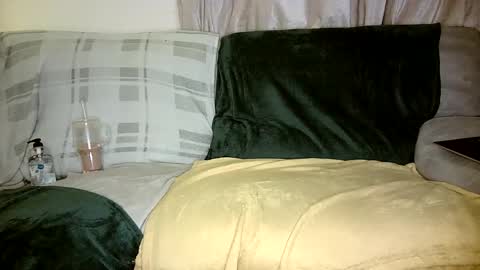 serenity221122 online show from 10-08-25, 09:56