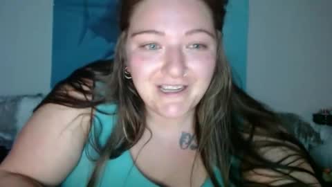 Snapshot of serenityysavage chatting on 02-25-25, 05:52 Serenity online show from 02-25-25, 05:52