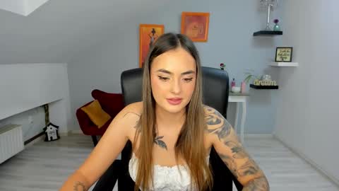 serenlys online show from 11-08-25, 05:12