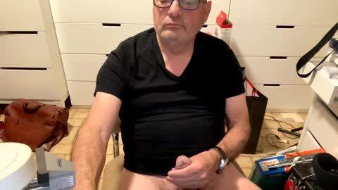 Snapshot of serge8413 chatting on 12-19-24, 02:34 serge8413 online show from 12-19-24, 02:34