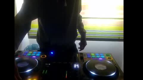 Dj Notorious aka bionik hand online show from 02-08-25, 11:33