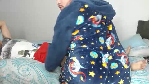 Snapshot of sermedina882454 chatting on 10-12-25, 02:32 sermedina882454 online show from 10-12-25, 02:32