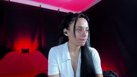 LUCERO online show from 10-05-25, 03:16