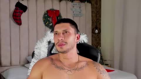 HEY IM SETH online show from 12-11-24, 01:05