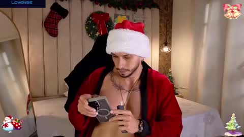 HEY IM SETH online show from 12-24-24, 06:28