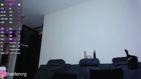 Snapshot of setth_69 chatting on 12-17-25, 10:38 setth online show from 12-17-25, 10:38