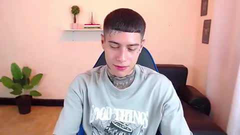 Thomas online show from 09-30-25, 02:44