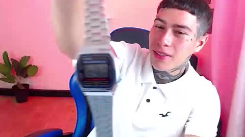 Thomas online show from 10-20-25, 03:45