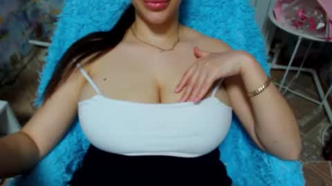 seu_cute online show from 11-16-25, 09:31