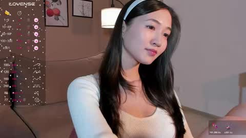 Snapshot of seulbi chatting on 10-22-25, 03:56 Sana online show from 10-22-25, 03:56