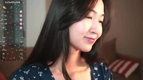 Snapshot of seulbi chatting on 11-29-25, 02:42 Sana online show from 11-29-25, 02:42