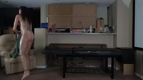 Snapshot of seven8080 chatting on 10-11-25, 02:55 Seven Anthony online show from 10-11-25, 02:55