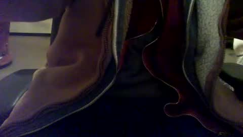 Snapshot of severeadversity chatting on 12-13-24, 04:38 severeadversity online show from 12-13-24, 04:38