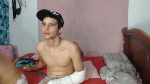 Snapshot of sex_forever77 chatting on 12-28-24, 03:58 Karol y antony online show from 12-28-24, 03:58