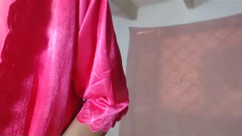 Snapshot of sex_forever77 chatting on 01-10-25, 07:43 Karol y antony online show from 01-10-25, 07:43