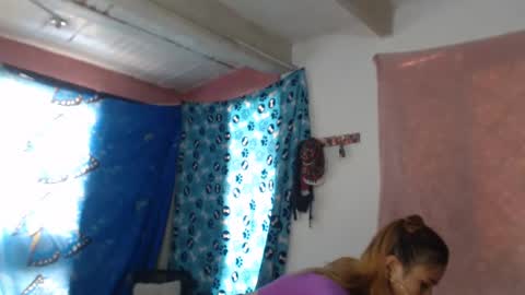 Snapshot of sex_forever77 chatting on 01-14-25, 07:21 Karol y antony online show from 01-14-25, 07:21