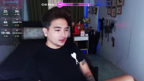 AXEL online show from 11-20-25, 01:39