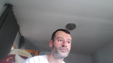 Snapshot of sexbrute chatting on 10-21-25, 04:41 sexbrute online show from 10-21-25, 04:41