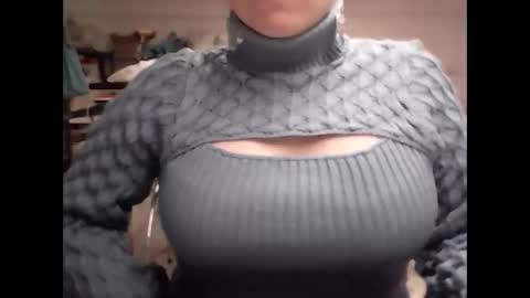 sexcoppia_24 online show from 11-19-25, 11:32
