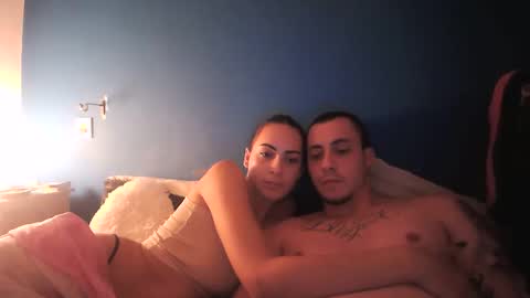 sexcoupleshow6969 online show from 09-22-25, 09:17