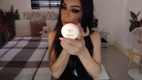 Snapshot of sexenchantresstgirl chatting on 12-03-24, 04:03 Mistress Maria online show from 12-03-24, 04:03