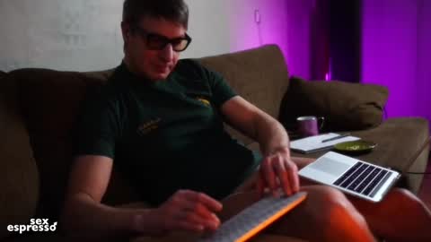 Snapshot of sexespresso chatting on 12-31-24, 11:39 Thank you for Birthday Wishes online show from 12-31-24, 11:39