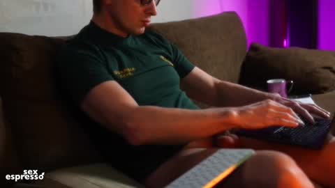 Snapshot of sexespresso chatting on 01-05-25, 03:13 Thank you for Birthday Wishes online show from 01-05-25, 03:13