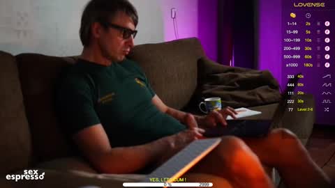 Snapshot of sexespresso chatting on 09-19-25, 06:08 Thank you for Birthday Wishes online show from 09-19-25, 06:08