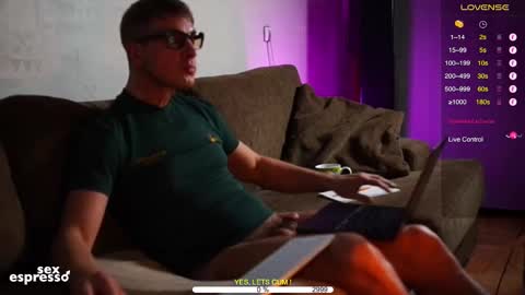 Snapshot of sexespresso chatting on 09-26-25, 06:12 Thank you for Birthday Wishes online show from 09-26-25, 06:12