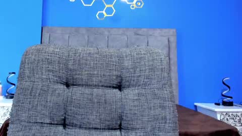 karen and camilo online show from 02-02-25, 03:21