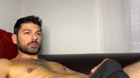 Lucenzo  online show from 10-04-25, 04:05