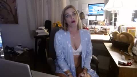 Sexi Chrisly online show from 11-22-25, 04:44