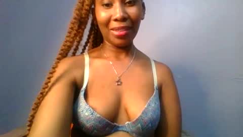 Maggie online show from 01-30-25, 05:49