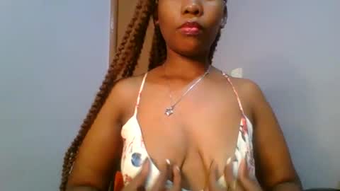 Maggie online show from 01-31-25, 03:20