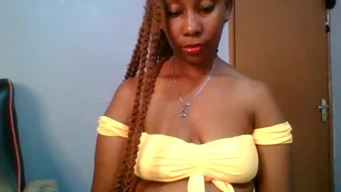 Maggie online show from 02-01-25, 12:47